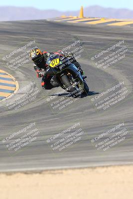 media/Jan-10-2025-CVMA Friday Practice (Fri) [[489e0da257]]/Group 4 and Trackday/Session 3 (Turns 9 and 10)/